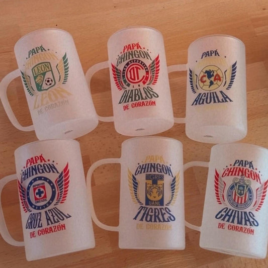 Papa Chingon Fútbol Mug